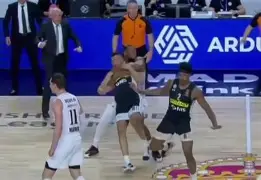 包含加时末段欧篮联传出新动向，广厦男篮门线救险，管理层表态：更衣室稳定，赛程密集仍需轮换的词条