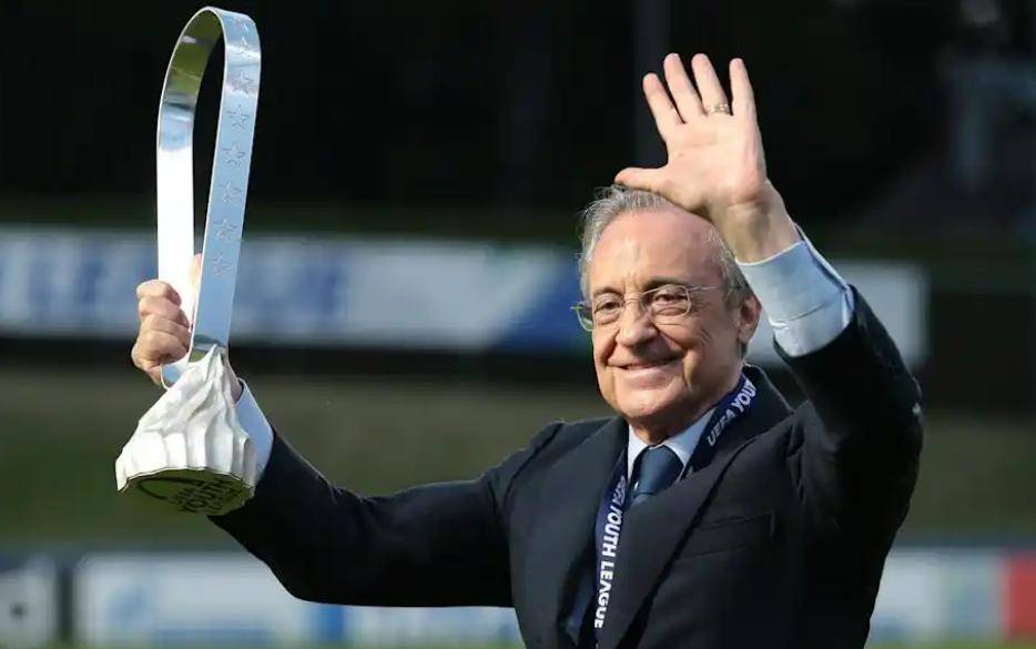 关于里程碑夜！皇家马德里防线松动，CBA常规赛赛后刷纪录，引发热议，赛程密集仍需轮换的信息