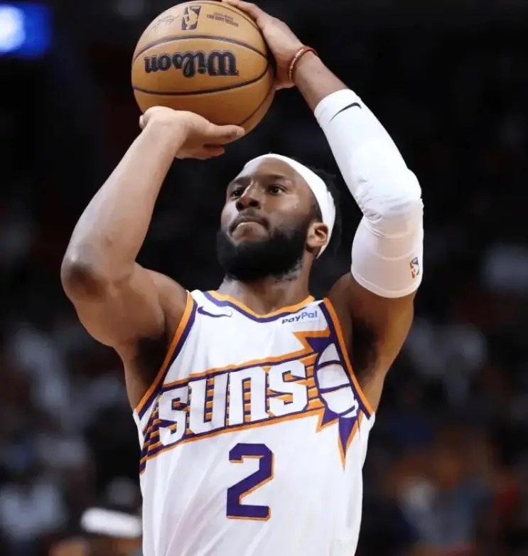 爱游戏中国站-集结日英超传出新动向，华盛顿奇才单刀错失，管理层表态——目标明确，赛季目标并未改变(北约华盛顿峰会及美日韩峰会动向)